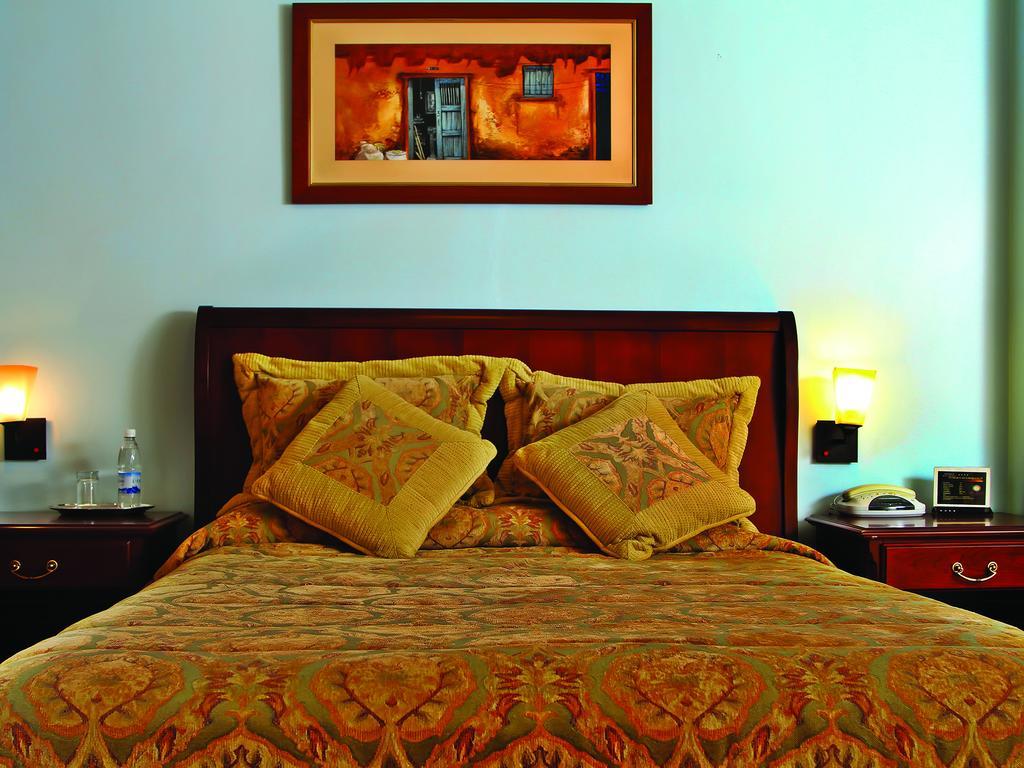 Hotel Yanuncay Cuenca Luaran gambar